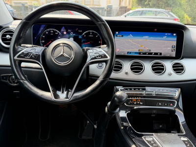 Mercedes-Benz E 400 E T-Modell E 400 d 4Matic