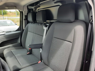 Peugeot Expert XL 180 EAT8 Kamera/LM/Navy