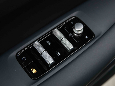 Geely EX5 PRO + 60 kWH´h