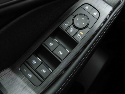 Nissan X-Trail 1.5 VC-T MHEV 163 AUTO N-Connecta