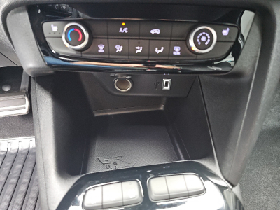Opel Corsa 1.2 TURBO 101 AUTO GS