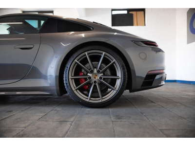 Porsche 992 911 Carrera 4S - SportDesign - Pano - Burgmaster - SHD