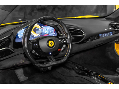 Ferrari 296 GTB GIALLO TRIPLO STRATO EXTRARANGE