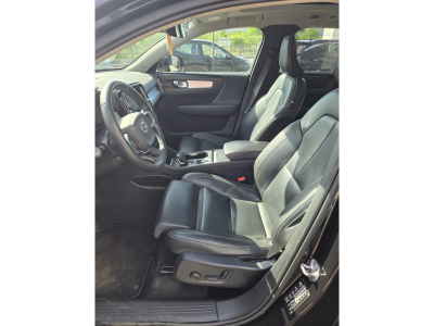 Volvo XC40 XC 40 D4 AWD PANO,HARMAN/K,360GRAD,ACC,1.HD,SH