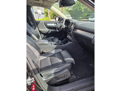 Volvo XC40 XC 40 D4 AWD PANO,HARMAN/K,360GRAD,ACC,1.HD,SH