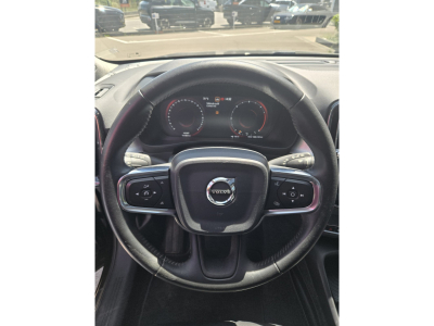 Volvo XC40 XC 40 D4 AWD PANO,HARMAN/K,360GRAD,ACC,1.HD,SH