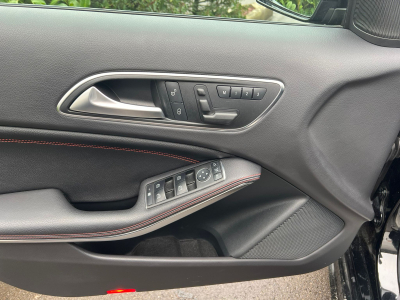 Mercedes-Benz A 45 AMG 4Matic AMG Speedshift 7G-DCT