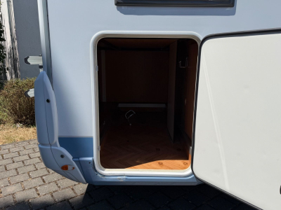 BUERSTNER  DELFIN T 695 3.0