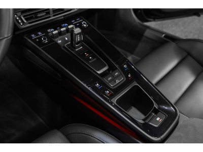 Porsche 992 .1 CARRERA GTS CABRIOLET PDK