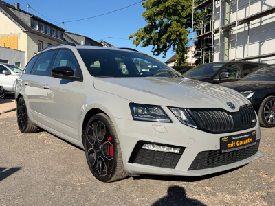 Skoda Octavia Combi RS 245