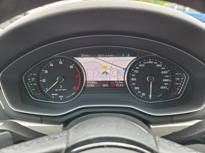 Audi A4 Avant g-tron S tronic