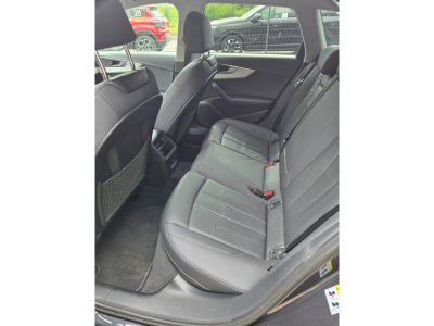 Audi A4 Avant g-tron S tronic