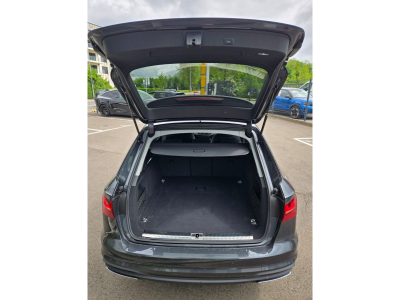 Audi A4 Avant g-tron S tronic