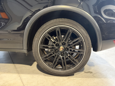 Porsche Cayenne Cayenne S Diesel/Luftfederung/21/CUIR/AHK/VOLL