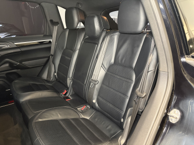 Porsche Cayenne Cayenne S Diesel/Luftfederung/21/CUIR/AHK/VOLL