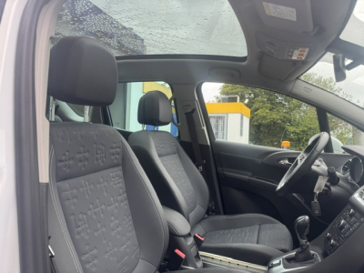 Opel Meriva OPEL MERIVA Innovation PANORAMA NAVI AUTOMATIK LEDER LED