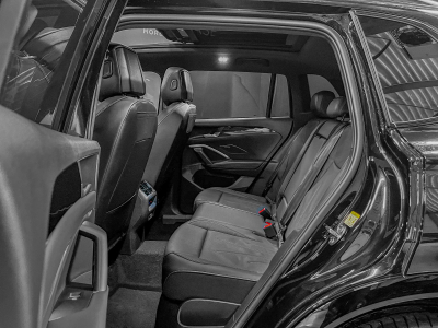 Volkswagen Tiguan Tiguan 2.0 TDI/DSG/4Motion R-Line/ AHK/Pano/360°/Leder/VOLL