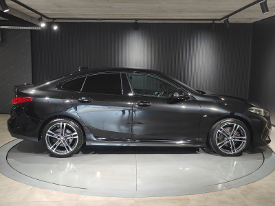 BMW 218 Gran Coupé 218iA PACK M GPS TOIT OUVRANT CARPLAY BLUETOOTH PHARES LED