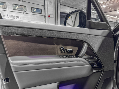 Land-Rover Range Rover Sport P400 MHEV AUTOBIOGRAPHY/ GARANTIE 2027/360°/HUD/PANORAMA/23/AHK