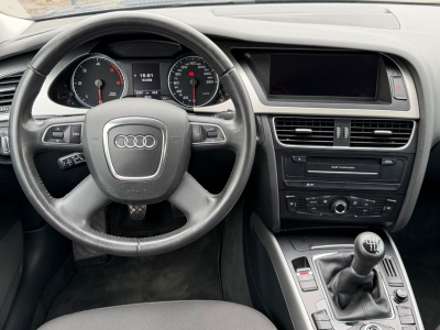 Audi A4 Avant Attraction e