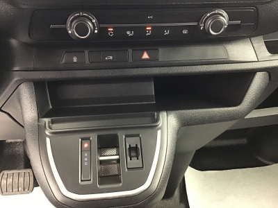 Opel Vivaro XL 145 AT8 3 Sitzer/ Moduwork