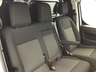Opel Vivaro XL 145 AT8 3 Sitzer/ Moduwork