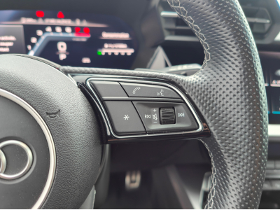 Audi A3 A3 SPORTBACK 30 TFSI S-LINE GPS CARPLAY