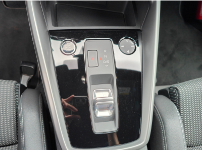 Audi A3 A3 SPORTBACK 30 TFSI S-LINE GPS CARPLAY
