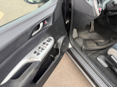 Honda Civic Lim. 5-trg. 1.4 Sport