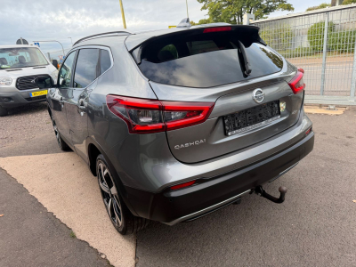 Nissan Qashqai Tekna+1.3 140PS/Pano/360K/LED/LEDER/VOLL