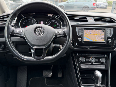 Volkswagen Touran Highline BMT/Start-Stopp/DSG/1.HAND/7xSIT