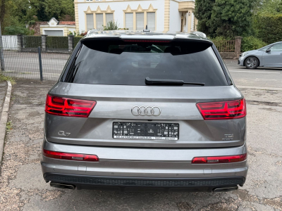 Audi Q7 e-tron Q7 3.0 TDI quattro S-LINE/HEADUP/7xsitzer/1.HAND