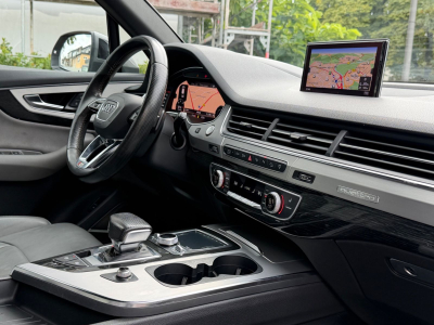 Audi Q7 e-tron Q7 3.0 TDI quattro S-LINE/HEADUP/7xsitzer/1.HAND