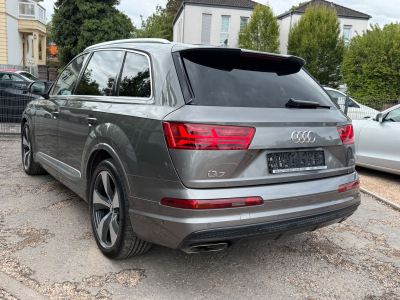 Audi Q7 e-tron Q7 3.0 TDI quattro S-LINE/HEADUP/7xsitzer/1.HAND