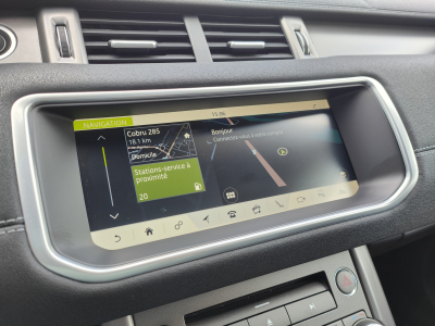 Land-Rover Range Rover Evoque 2.0 TD4 AWD CARPLAY GPS TOIT PANO CAMERA