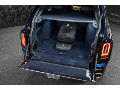 Rolls-Royce Cullinan 6.75 V12 - Midnight Sapphire