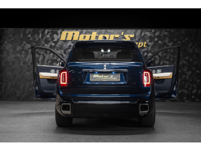 Rolls-Royce Cullinan 6.75 V12 - Midnight Sapphire