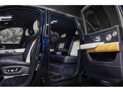 Rolls-Royce Cullinan 6.75 V12 - Midnight Sapphire