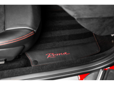 Ferrari Roma V8 - ROSSO CORSA