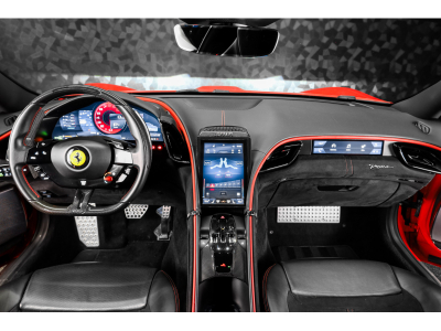 Ferrari Roma V8 - ROSSO CORSA
