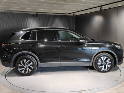Volkswagen Tiguan 2.0 TDI DSG GPS CARPLAY CAMERA 360 SIEGES CHAUFFANTS VENTILES MASSANTS