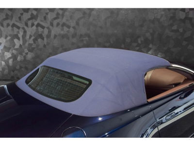 Aston Martin V8 Vantage ROADSTER - Ultramarine Black