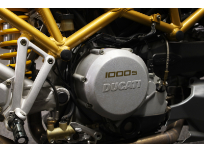Ducati ST 3 S - by Jerem Motorcycles