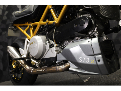 Ducati ST 3 S - by Jerem Motorcycles