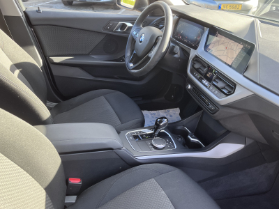 BMW 118 118i A 136cv 2xPDC Apple Carplay LED Camera