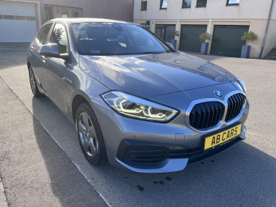 BMW 118 118i A 136cv 2xPDC Apple Carplay LED Camera