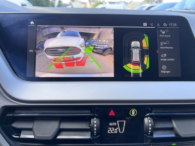 BMW 118 118i A 136cv 2xPDC Apple Carplay LED Camera
