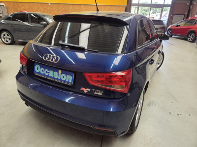 Audi A1 1.0 TFSI 82CV SPORTBACK ATTRACTION