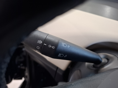 Lancia Ypsilon 1.2 1HAND, BLUETOOTH, PDC AV+ARR.,