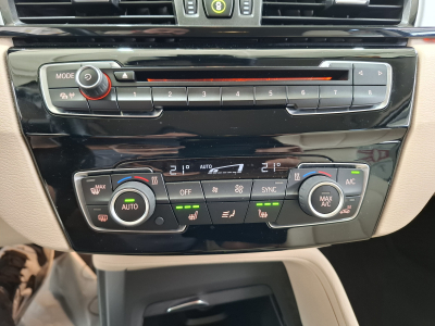 BMW X1 SDRIVE 18iA, 1 HAND, KM 63000, CUIR, NAVI, PDC, LED,